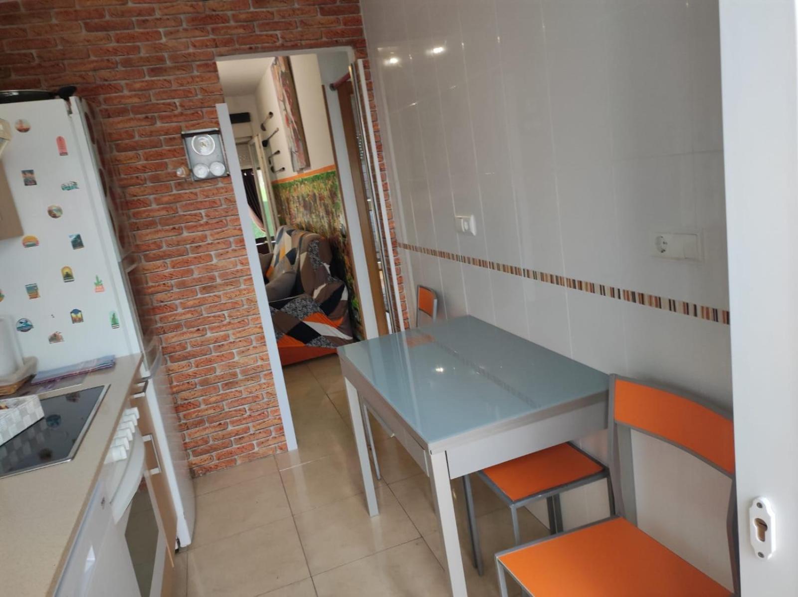 Chalet Bajo Con Jardin, Patio, Cenador Y Barbacoa. Viveda Екстериор снимка